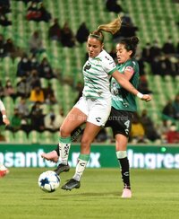 SANTOS FEMENIL CONTRA LEON