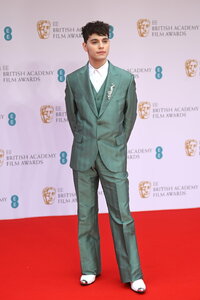 London (United Kingdom), 13/03/2022.- Max Harwood attends the 2022 EE BAFTA Film Awards at the Royal Albert Hall in London, Britain, 13 February 2022. The ceremony is hosted by the British Academy of Film and Television Arts (BAFTA) and is the first in-person event since the start of the pandemic. (Cine, Reino Unido, Londres) EFE/EPA/NEIL HALL *** Local Caption *** 54975994