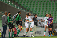 Tropieza Santos Laguna en casa ante Pachuca Femenil