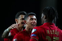 Porto (Portugal), 24/03/2022.- Portugal's Cristiano Ronaldo reacts during the FIFA World Cup Qatar 2022 play-off qualifying soccer match between Portugal and Turkey held on Dragao stadium in Porto, Portugal, 24 March 2022. (Mundial de Fútbol, Turquía, Catar) EFE/EPA/JOSE COELHO