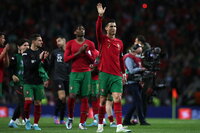 Porto (Portugal), 24/03/2022.- Portugal's Matheus Nunes (C) celebrates after scoring a goal during the FIFA World Cup Qatar 2022 play-off qualifying soccer match between Portugal and Turkey held on Dragao stadium in Porto, Portugal, 24 March 2022. (Mundial de Fútbol, Turquía, Catar) EFE/EPA/JOSE COELHO