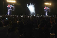 Grupo Firme da su primer concierto en Foro Sol ante 65 mil asistentes