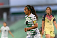 Nicolette Hernández #20, Media, America