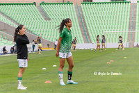 Paulina Peña #44, Media, Santos