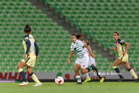 Paulina Peña #44, Media, Santos