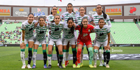 Lourdes De León #4, Defensa, Santos
Kiana Palacios #7, Delantera, America