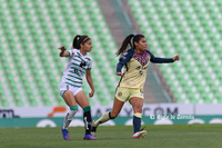 Lourdes De León #4, Defensa, Santos