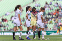 Cinthya Peraza #10, Media, Santos