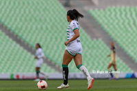 Karyme Martínez #16, Defensa, Santos