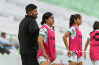 Yessenia Novella #60, Media, Santos