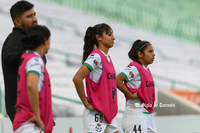 Aidé Pérez #18, Media, Santos