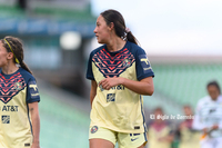 Cinthya Peraza #10, Media, Santos