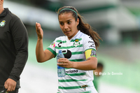 Cinthya Peraza #10, Media, Santos