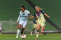 Mariela Jiménez #30, Delantera, Santos
Jocelyn Orejel #2, Defensa, America