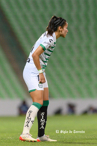 Katia Estrada #14, Defensa, Santos