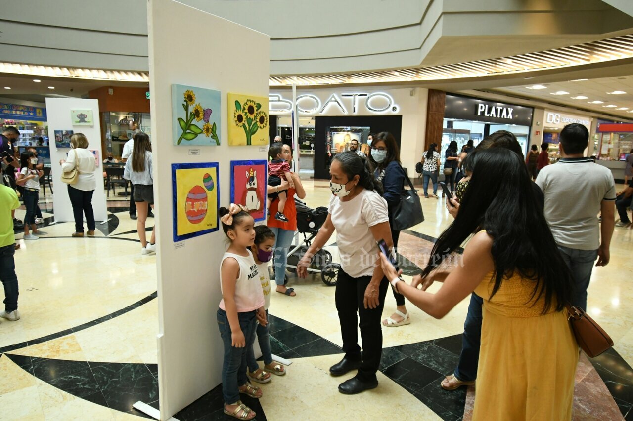 Exposición 'Manitas pintoras' celebra la creación pictórica infantil