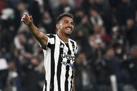 Foto Marco Alpozzi/LaPresse 
20 Aprile 2022 Torino, Italia 
sport calcio 
Juventus Vs Fiorentina - Semifinale  -Coppa Italia Frecciarossa 2021/2022 - Allianz Stadium
Nella foto:    Mattia Perin (Juventus F.C.); 
Photo Marco Alpozzi/LaPresse 
April 20, 2022 Turin, Italy 
sport soccer 
Juventus Vs Fiorentina  - semi-final- Coppa Italia Frecciarossa 2021/2022 - Allianz Stadium
In the pic:  Mattia Perin (Juventus F.C.);