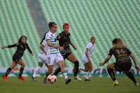 Triunfan Guerreras del Santos Laguna sobre Bravas de Juárez