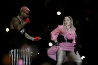 Maluma hace historia y reúne a Madonna, Grupo Firme y Pipe Bueno en Medellín