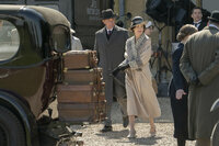 4178_D012_00761_RC
Laura Haddock stars as Myrna Dalgleish and Michael Fox as Andy in DOWNTON ABBEY: A New Era, a Focus Features release.  
Credit: Ben Blackall / ©2022 Focus Features LLC