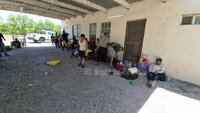 Migrantes venezolanos llegan caminando a región Norte de Coahuila y buscan llegar a EUA