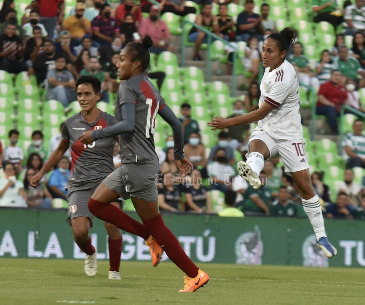 México Femenil golea a Perú durante amistoso en Torreón