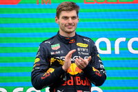 Max Verstappen gana Gran Premio de Hungría, 'Checo' queda en quinto lugar