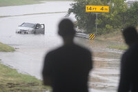 Lluvias históricas afectan Texas después de temporada de sequía