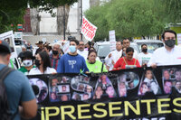 Conmemoran con marcha en Torreón el Día internacional de las víctimas de desaparición forzada