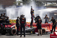 'Checo' Pérez en el Red Bull Show Run Guadalajara 2022