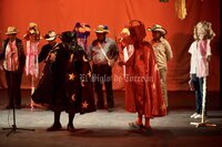 Cardencheros de Sapioriz presentan su pastorela en la Muestra Nacional de Teatro