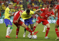Gol de Casemiro le da la victoria a Brasil sobre Suiza