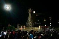 Encendido del pino navideño en Plaza Mayor de Torreón