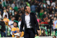 Diego Cocca, Santos Laguna vs Tigres UANL