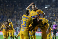 Tigres golea al campeón Pachuca