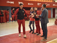 Presentan a jugadores de los Toros Laguna