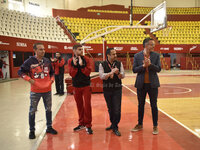 Presentan a jugadores de los Toros Laguna