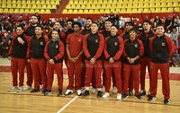 Presentan a jugadores de los Toros Laguna