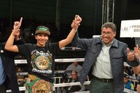 'La Cobrita' Luna derrota ampliamente a la argentina 'La Negra' Taborda