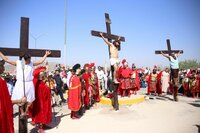 Arranca representación del Viacrucis en Torreón