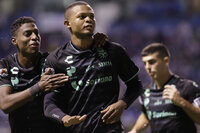 Santos Laguna vence al Puebla