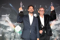 Alejandro González Iñárritu se llevó el Ariel a mejor dirección por Bardo, falsa crónica de unas cuantas verdades, y, sorpresivamente, El norte sobre el vacío, de la directora Alejandra Márquez Abella, fue la ganadora del Ariel a mejor película