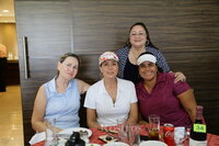 -Estela Regalado, Brenda González, Gaby Regalado, Diana Banda y Ester Ávila.