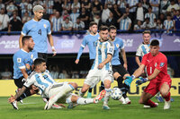 Uruguay y Colombia asestaron duros golpe