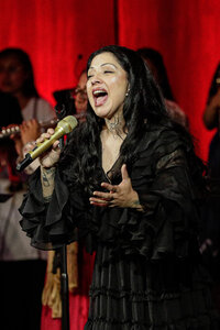 Mon Laferte cumple su sueño y canta en el Palacio de Bellas Artes