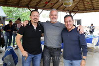 -Manuel Rosales, Jaime Russek y Juan Carlos Ayup., Posada de ex Borregos