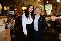 -Diana Campos y Jenny Carrillo., En espera de Camila