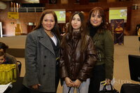-Nuria Palacios, Nuria Rodríguez y Nuria Miramontes., De visita en open house