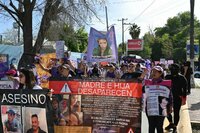 Día de la Mujer, Cientos de mujeres 'toman' las calles de La Laguna contra la violencia y los feminicidios
