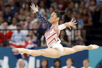 Simone Biles lleva a Estados Unidos al oro en gimnasia en París 2024